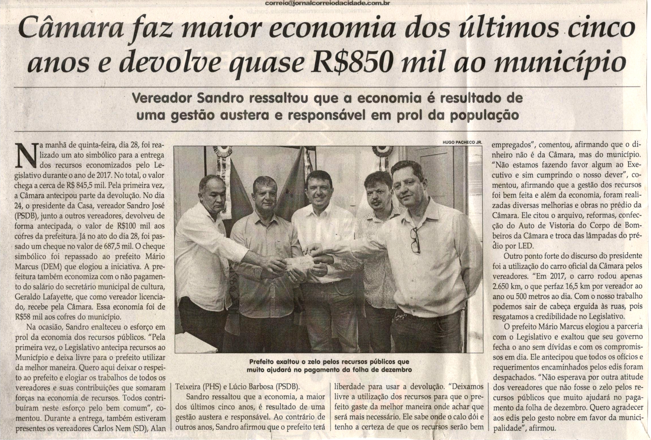 Câmara faz maior economia dos últimos cinco anos e devolve quase R$ 850 mil ao município. Jornal Correio da Cidade, Conselheiro Lafaiete, 30 dez. 2017 a 05 jan. 2018, 1402ª ed., Caderno Política, p 06.