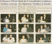 Câmara Municipal de Conselheiro Lafaiete realiza entrega do diploma Mulher-Cidadã. Folha Livre, Conselheiro Lafaiete, 18 mar. 2006, 262ª ed., p. 04, parte 1.