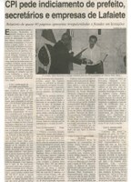 CPI pede indiciamento de prefeito, secretários e empresas de Lafaiete: relatório de quase 90 páginas apresenta irregularidades e fraudes em licitações. Correio de Minas, Conselheiro Lafaiete, 31 jul. 2007, 171ª ed. , p.02.