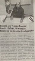 Proposta pelo Vereador Professor Oswaldo Barbosa, lei intensifica fiscalização nas empresas de cabeamento. Jornal Correio da Cidade, Conselheiro Lafaiete, 18 de jun. de 2022, 1632ª ed., Caderno Política, p. 4.