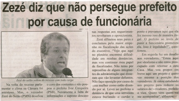 Zezé diz que não persegue prefeito por causa de funcionária. Correio de Minas, Conselheiro Lafaiete, 08 ago. 2015, 412ª ed., p.3. 