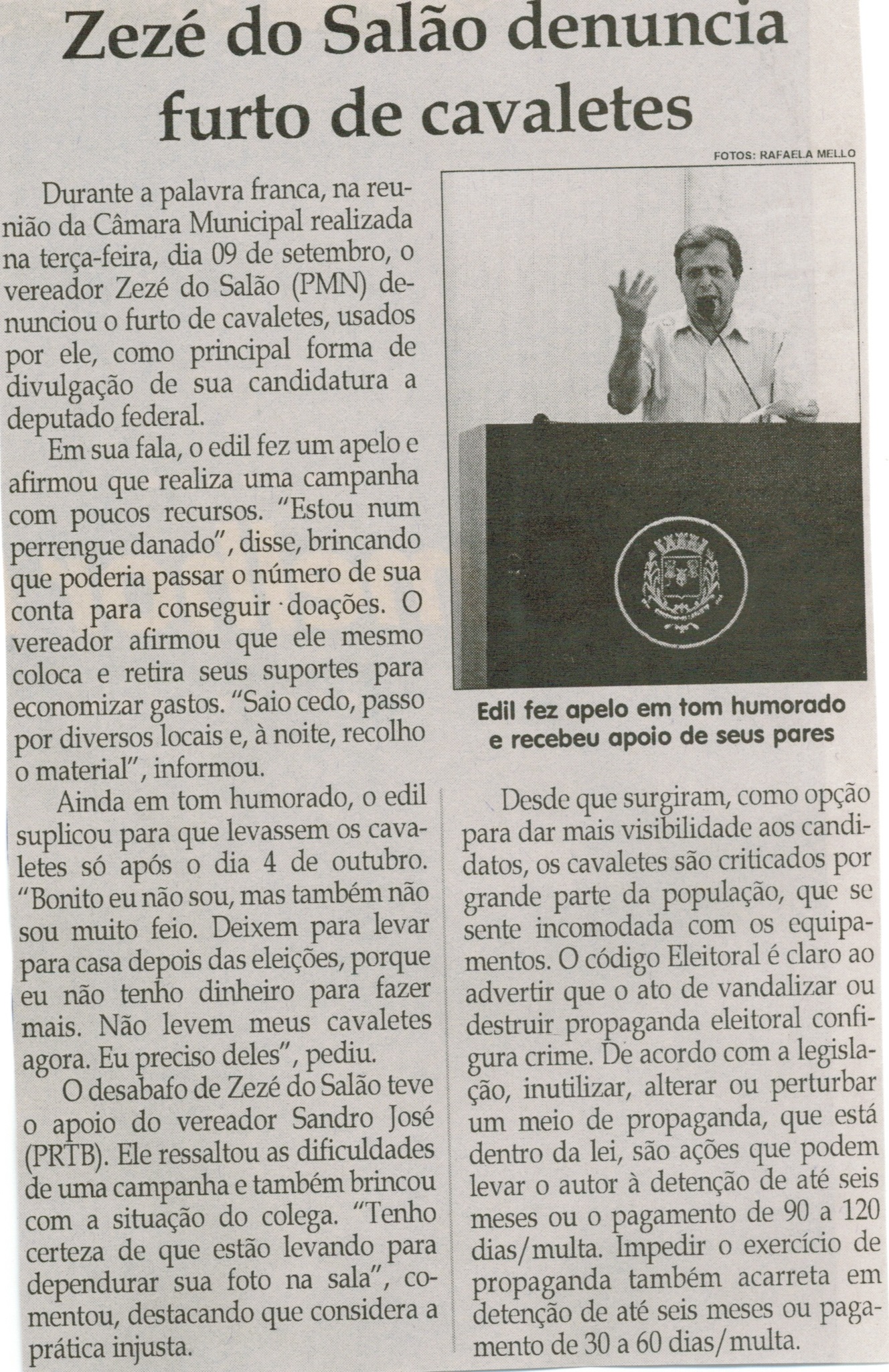 Zezé do Salão denuncia furto de cavaletes. Jornal Correio da Cidade, Conselheiro Lafaiete, 13 set. 2014, p. 6.